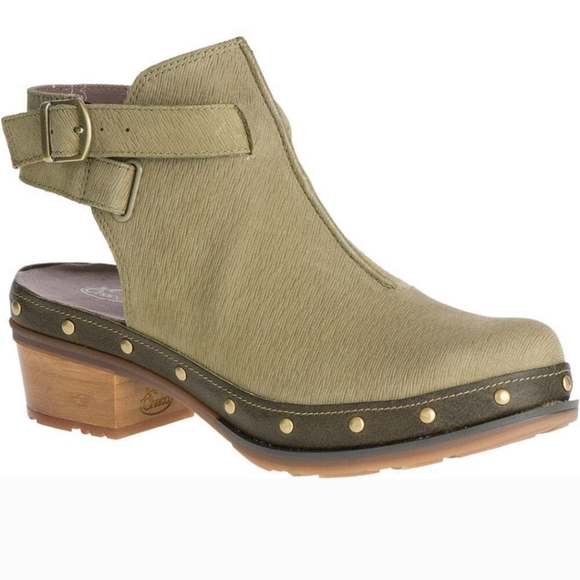 Chaco Shoes - NWT Chaco Cataluna Clog 7 Ankle Straps Waterproof Leather Olive Green Mules Boot